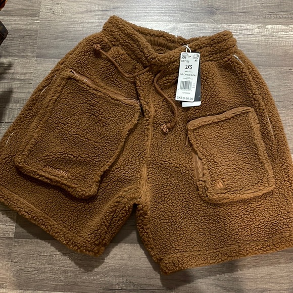 IVY PARK Pants - Adidas x Ivy Park terry shorts